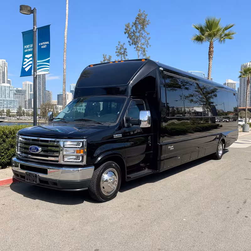 20 Passenger Party Bus Exterior