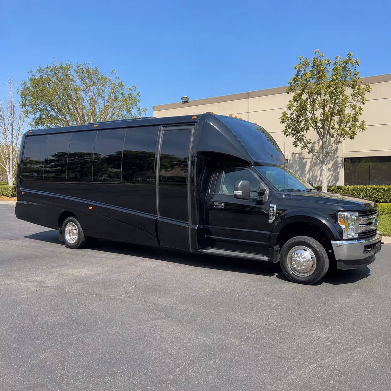 Jonesboro Homecoming & Prom Party Bus Rentals