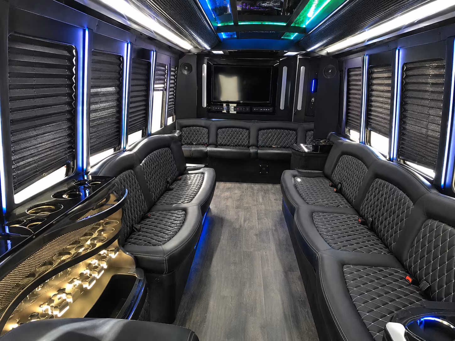 Little Rock Homecoming & Prom Party Bus Rentals
