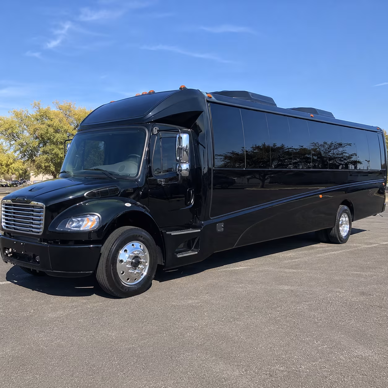 Memphis Airport Shuttle & Transportation party bus exterior