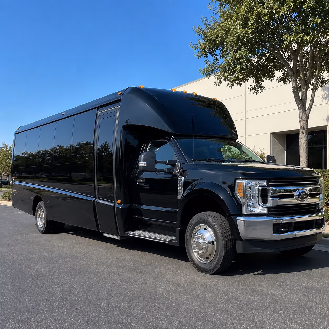 Memphis Airport Shuttle & Transportation party bus exterior