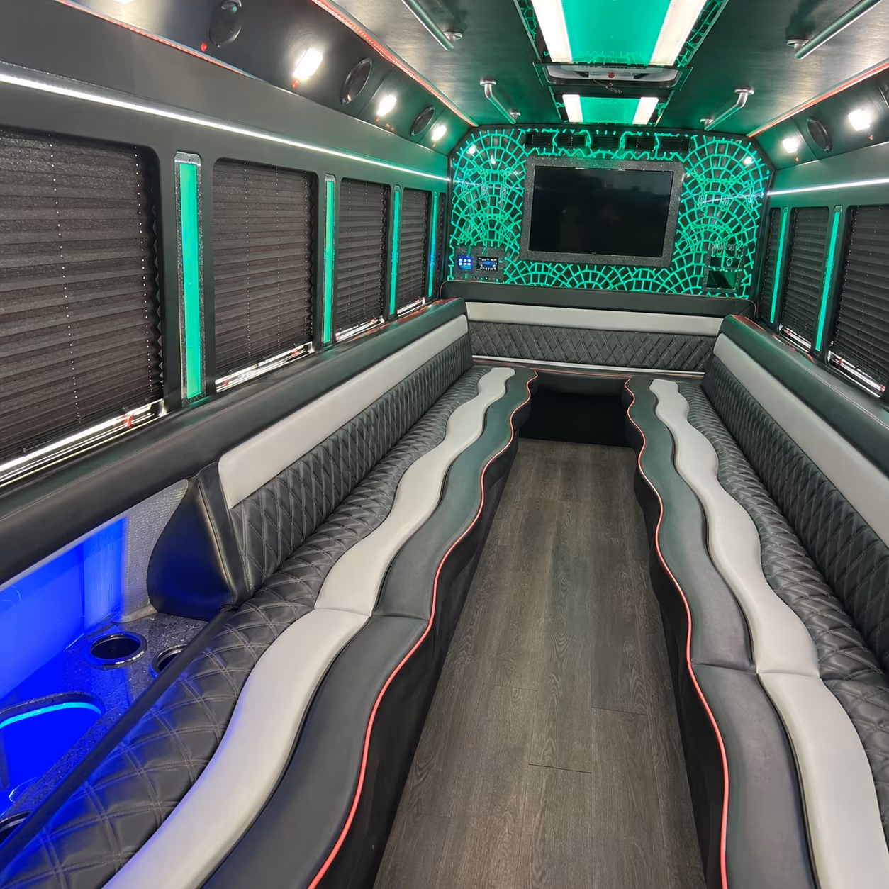 Memphis Birthday, Sweet 16, & Quinceañera Transportation party bus interior