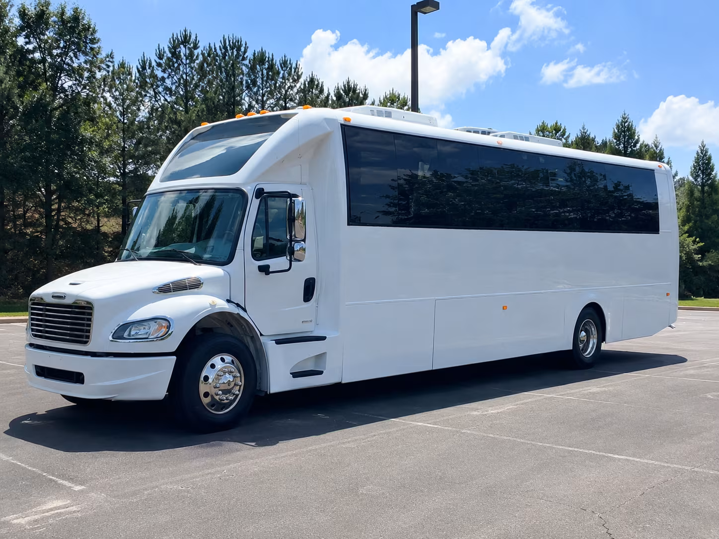 Memphis Prom & Homecoming Transportation party bus exterior
